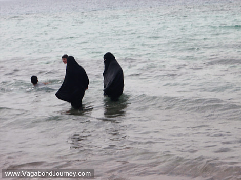 1232-women-swimming-burkas.JPG