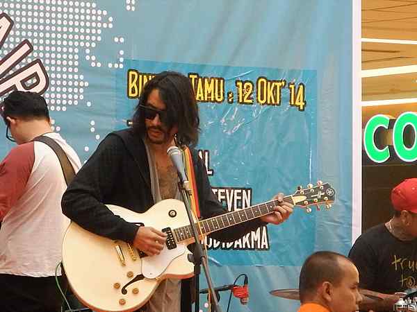 Batam Indonesia Rock Star