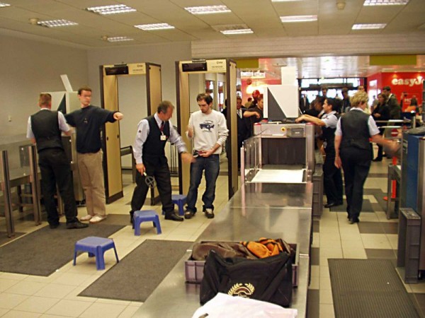 airport security images. through airport security