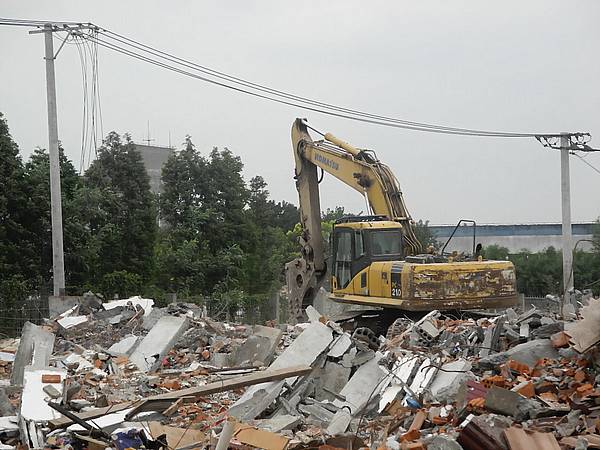 china-demolition-site