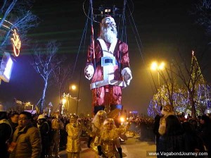 giant-santa-puppet