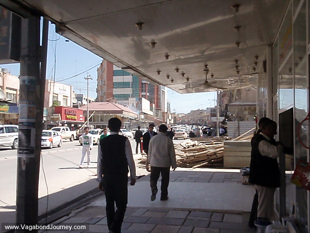 iraqi men in streets of dohuk